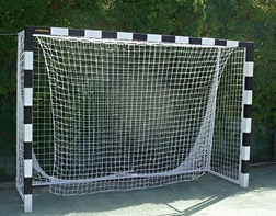 Сетка гашения для мини футбольных, гандбольных ворот (нить 4 миллиметра, 2,9Х1,9 метра) - fgospostavki.ru - Чита