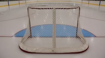 Сетка для хоккейных ворот (нить 5 миллиметров, 1,85Х1,25Х0,5 метров) - fgospostavki.ru - Чита