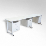 Стол 3-х тумбовый для лабораторных работ 2500*600*850 ЛДСП - fgospostavki.ru - Чита